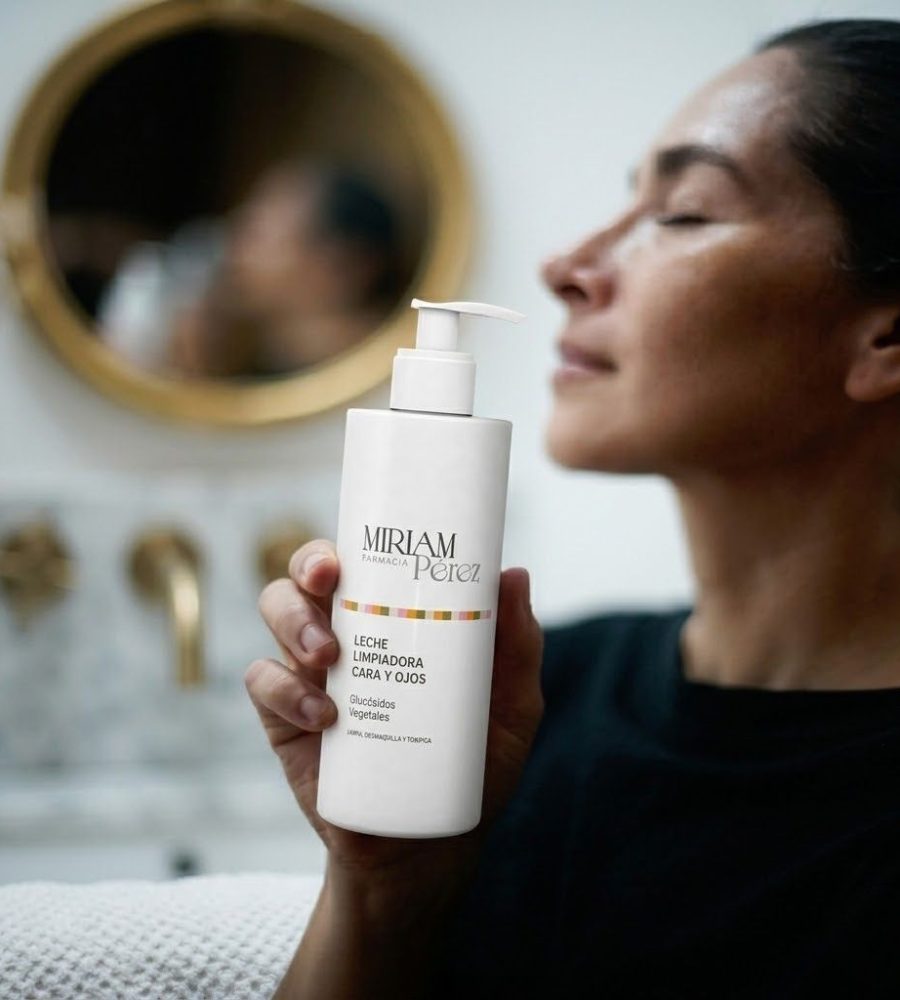 Leche Limpiadora de Cara y Ojos 400ml | Higiene Confortable para las Pieles Más Exigentes