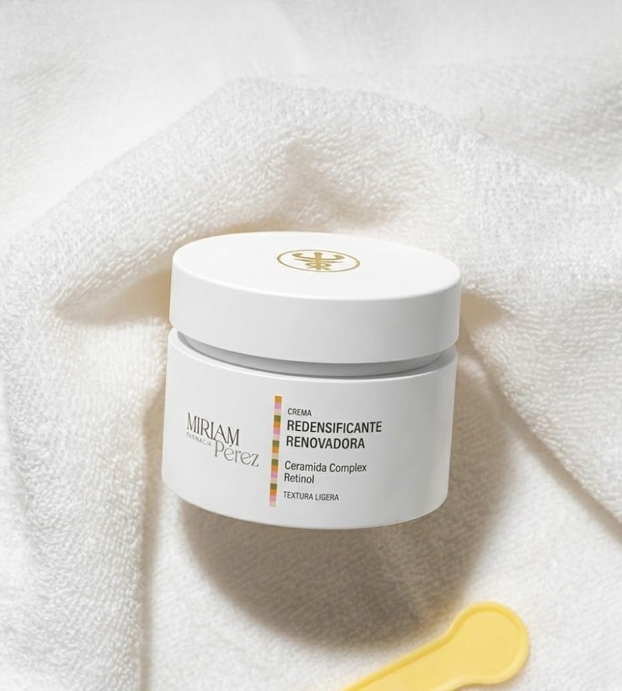 Crema Redensificante Renovadora Ligera 50ml | El Poder Transformador del Retinol en una Textura Invisible
